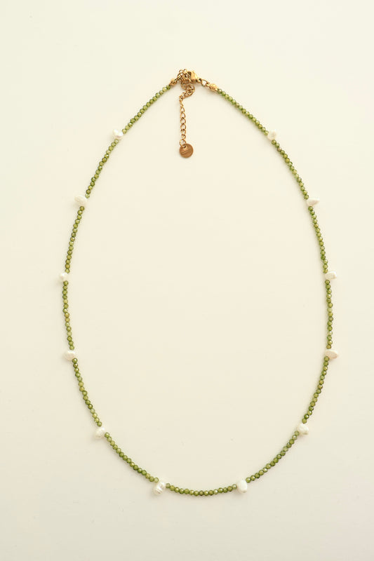 Green Zirconia Meadow Pearl Necklace