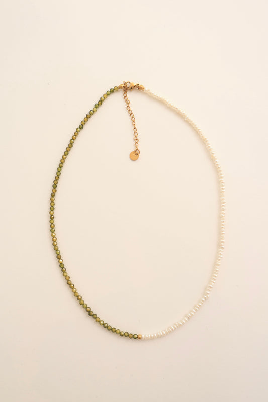 Half & Half Pearl Green Stone Necklace