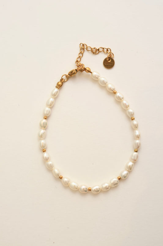 The Effortless City Pearl Bracelet