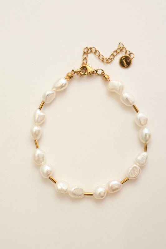The Studio Baroque Pearl Bracelet