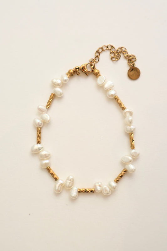 The Downtown Bloom Pearl Bracelet