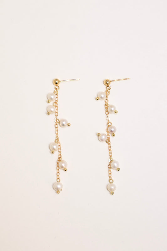 Amélie Pearl Drop Earrings