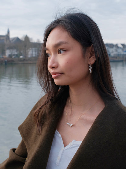 Curiosity - Flower Pedals, Irregular Freshwater Pearl Cluster Necklace, Dainty Minimalist Jewelry