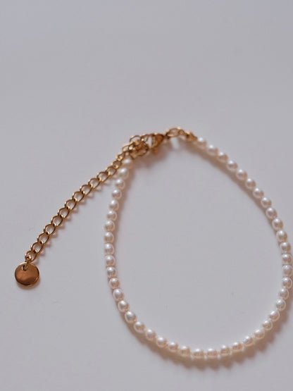 Curiosity - Dainty Freshwater Pearl Bracelet, Minimalist Jewelry