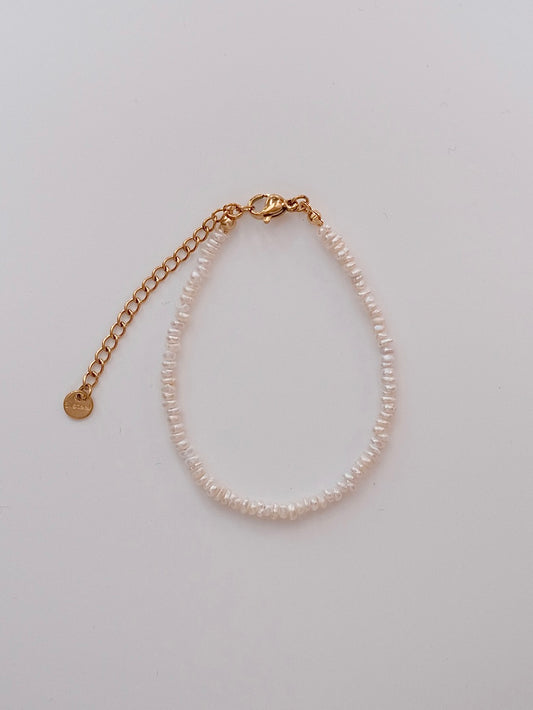 Curiosity - Dainty and Unique Irregular Freshwater Pearl Bracelet, Minimalist Jewelry